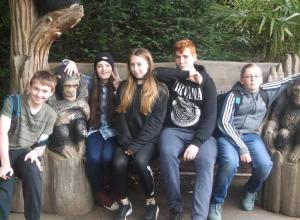 Helping hands at the zoo